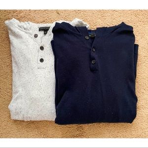 Bundle (2) Banana Republic Pull Over Sweaters